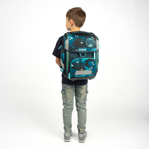 Jungen Schultasche Jungle. Ergonomie von Schneiders Ergonomische Buben Schultasche kaufen. Lässige Schulranzen Buben online bestellen